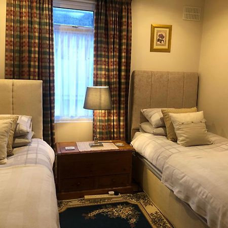 Bed and Breakfast Helena Host Family London Exterior foto